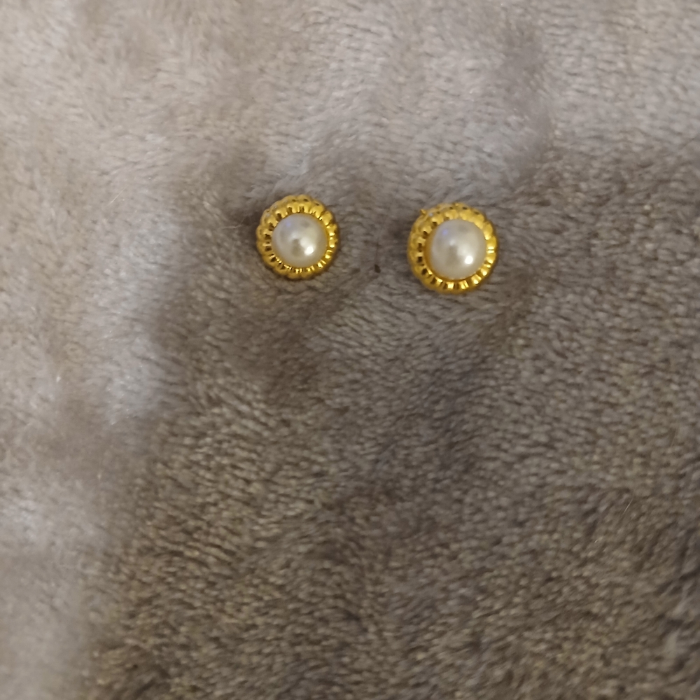 Gold-Tone Pearl Stud Earrings - Classic Women’s Jewelry